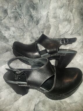 Dansko Black Leather Slingback Platform Clogs